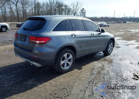 2016 Mercedes-Benz Glc 300 4Matic z USA, uszkodzony, nr VIN WDC0G4KB2GF016137